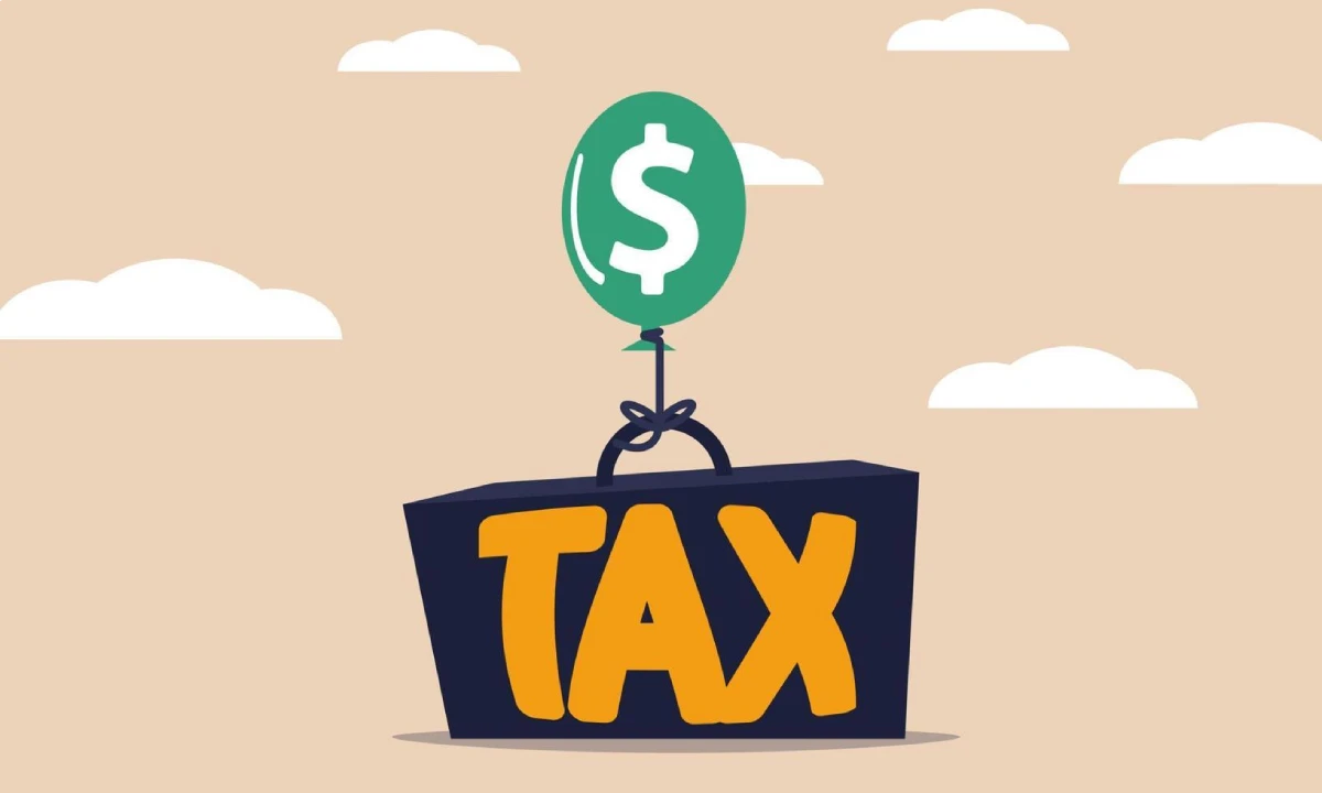 Panneau de danger fiscal représentant le piège d'utiliser une SCI française en Espagne