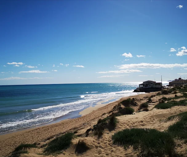 Plage à Guardamar del Segura, symbole de notre agence immobilière à Guardamar del Segura